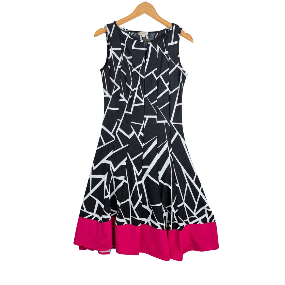 Haani Geometric Print A-line Skater Dress size Large Black/White/Pink